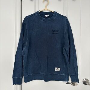 Nike Vintage Style Crewneck Sweatshirt